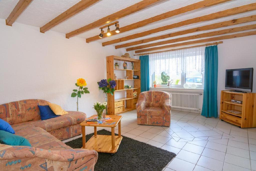 Ferienwohnung Gross A シュライデン エクステリア 写真
